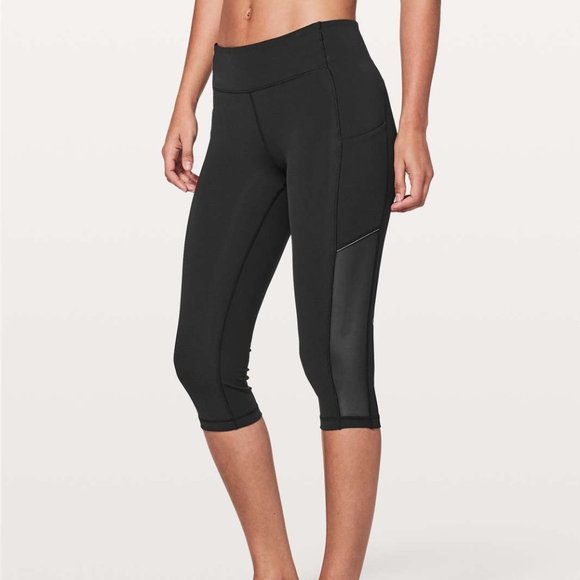 Size 2 - Lululemon Speed Up Crop *Mesh 21"